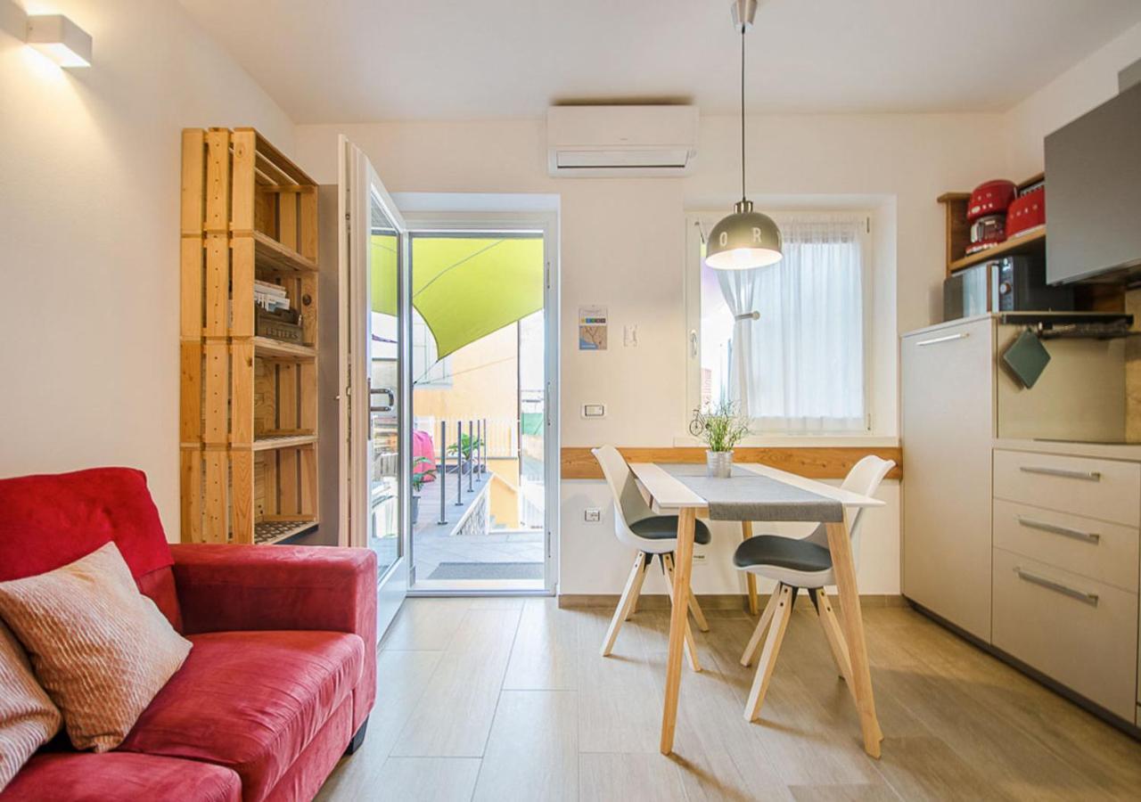 Casa Tosca - Holiday Home Torbole Sul Garda Bagian luar foto