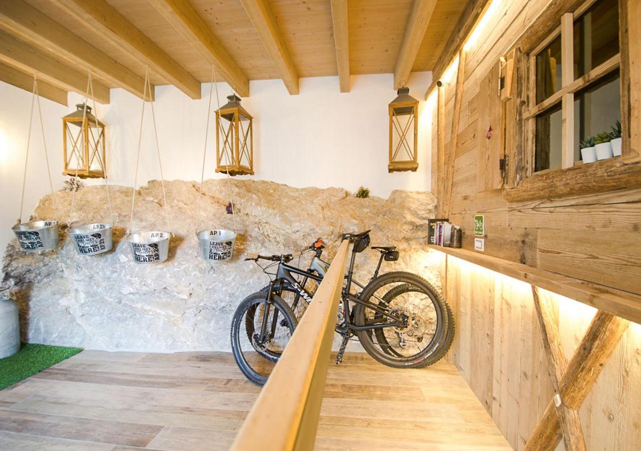 Casa Tosca - Holiday Home Torbole Sul Garda Bagian luar foto