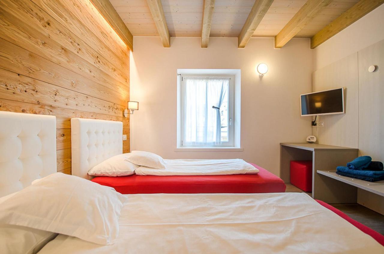 Casa Tosca - Holiday Home Torbole Sul Garda Bagian luar foto