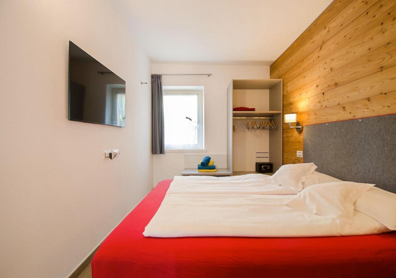 Casa Tosca - Holiday Home Torbole Sul Garda Bagian luar foto